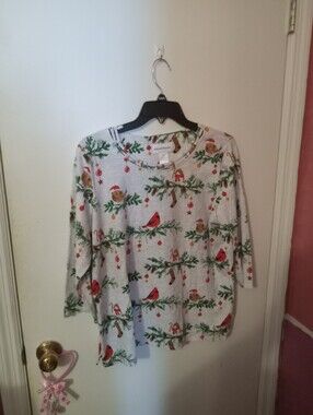 Women's Size M Alfred Dunner Christmas Bird Cardinal Print Tunic Top